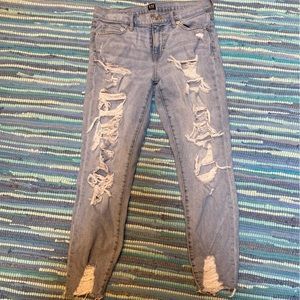 GAP skinny jeans distressed 27 regular